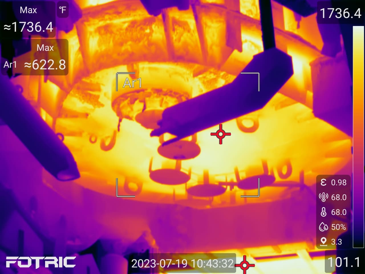 IR view of furnace bottom_Fotric 348A