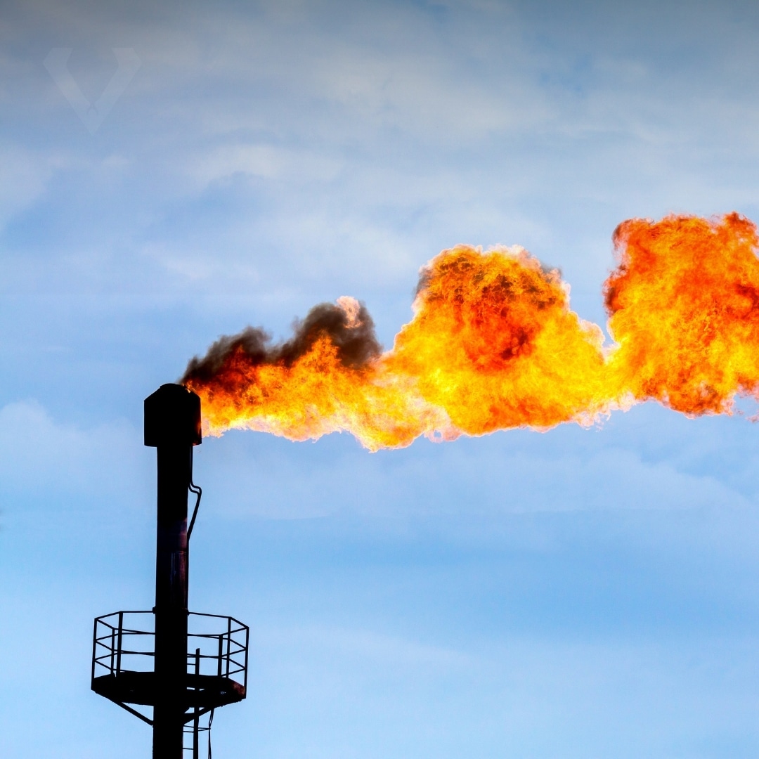 Decanting Flare Stack Deploying and Using Continuous Flare Stack Monitoring Solutions